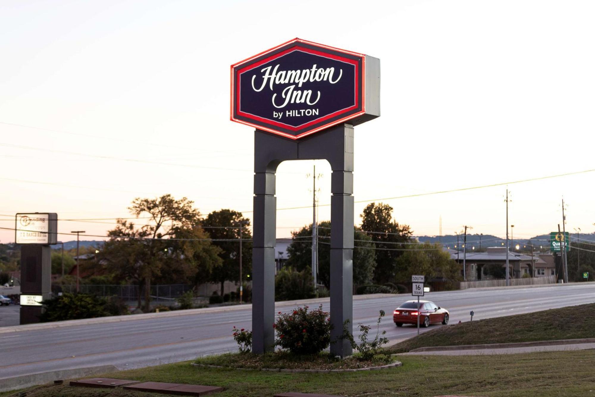 Hampton Inn Kerrville Kültér fotó